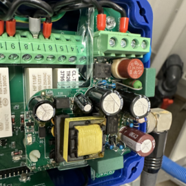 D12-2 TR264, PCB, uitbreidingsboard met adapter voor 24/110/230V AC voedingspanning voor de PN-R8-1 of PN-R8-10